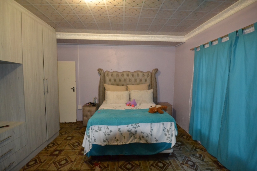 5 Bedroom Property for Sale in Harmony Free State